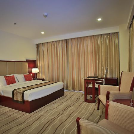 Swiss-Belhotel Blulane Manila Eksteriør bilde