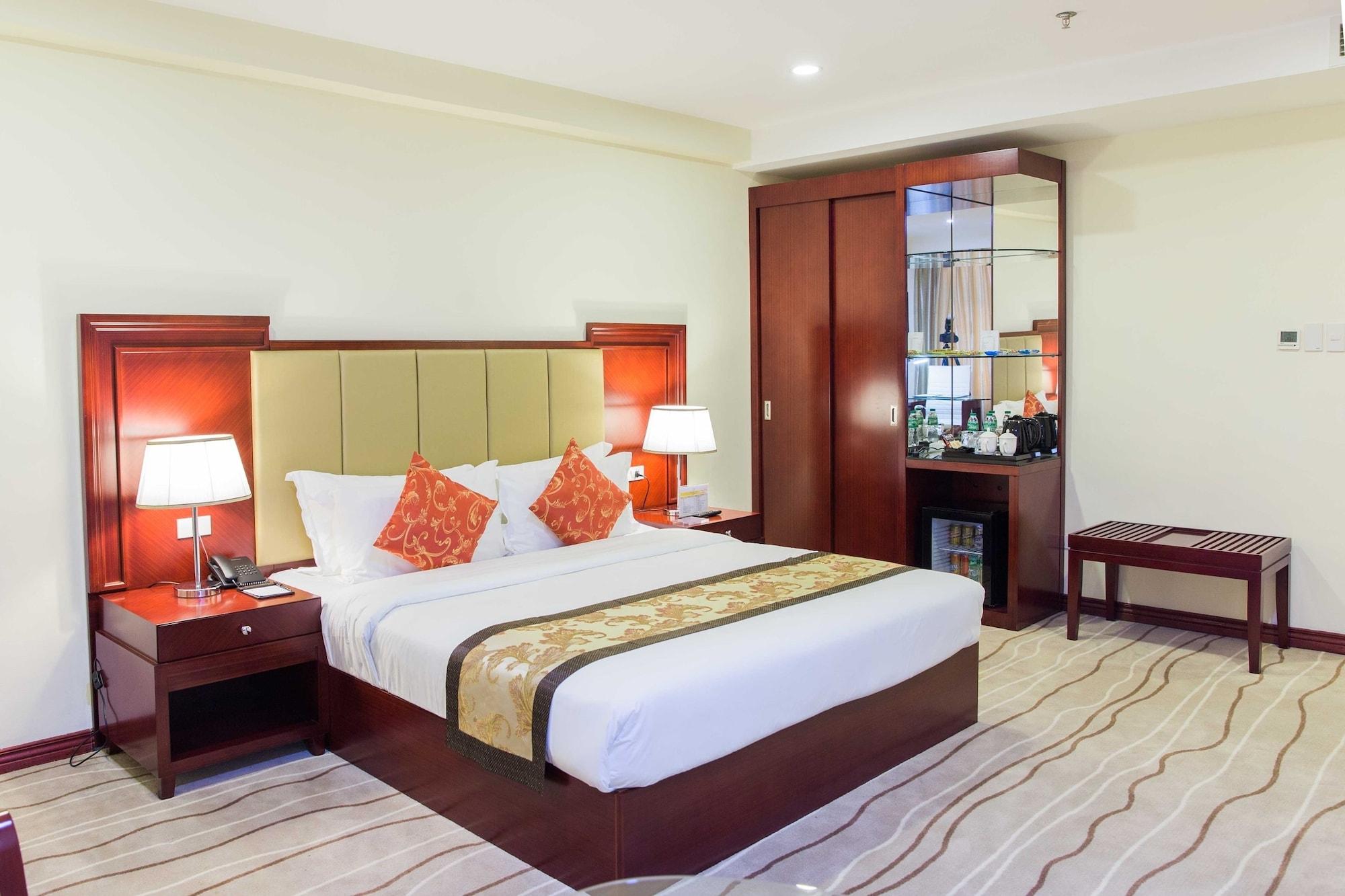 Swiss-Belhotel Blulane Manila Eksteriør bilde